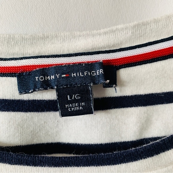 Tommy Hilfiger Women’s Striped Crew Neck Pocket Detail T-Shirt Size Large - Picture 4 of 10